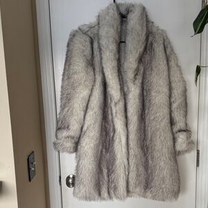 Plush Teddy Jacket - Cream Gray